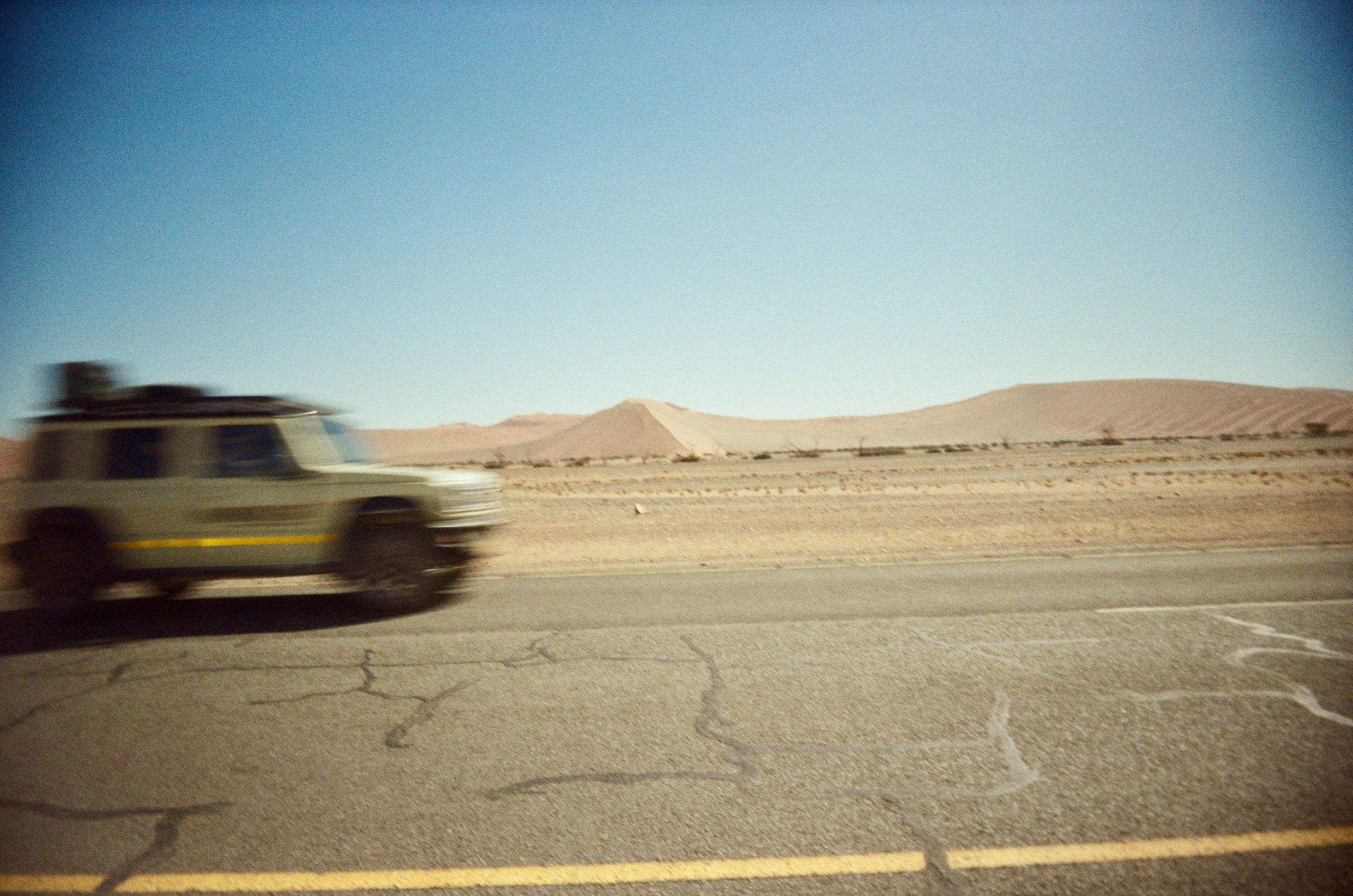 Desert highway — Lab Fünf